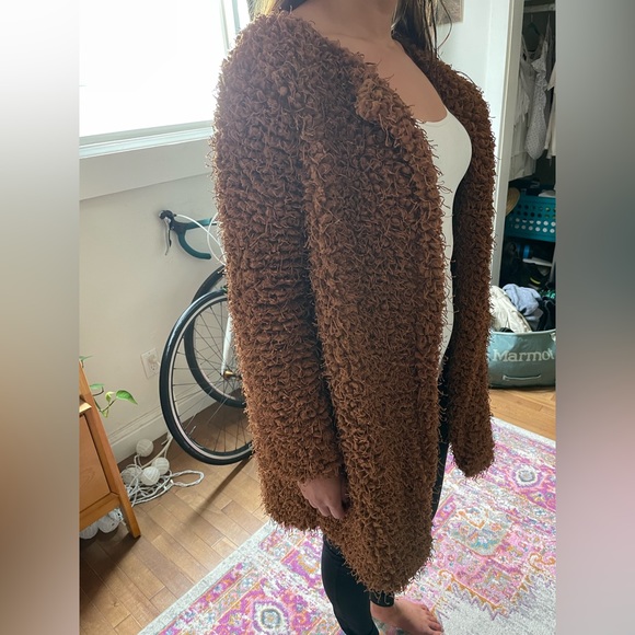 Coat - Picture 2 of 3